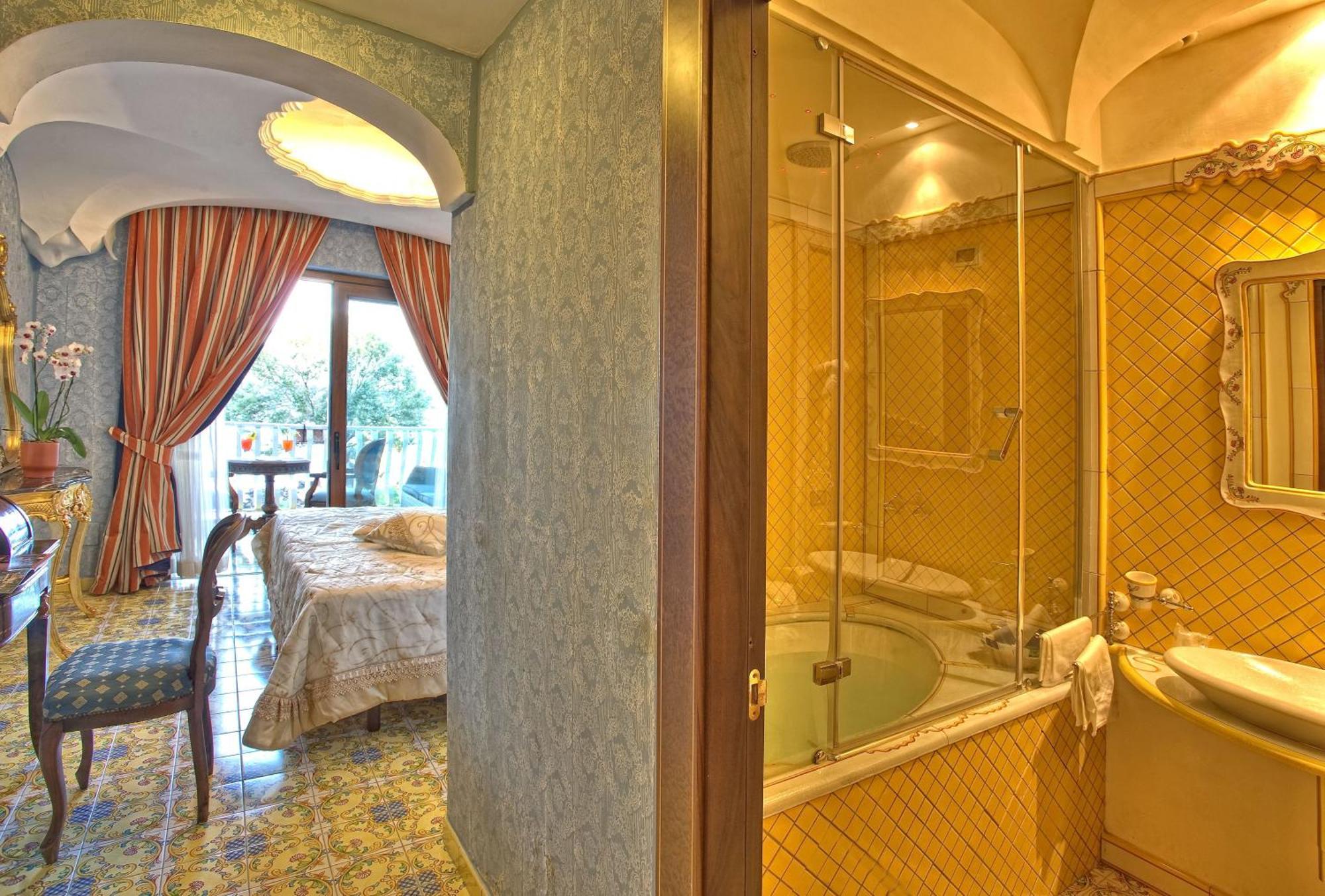 Strand Hotel Delfini Ischia Zewnętrze zdjęcie