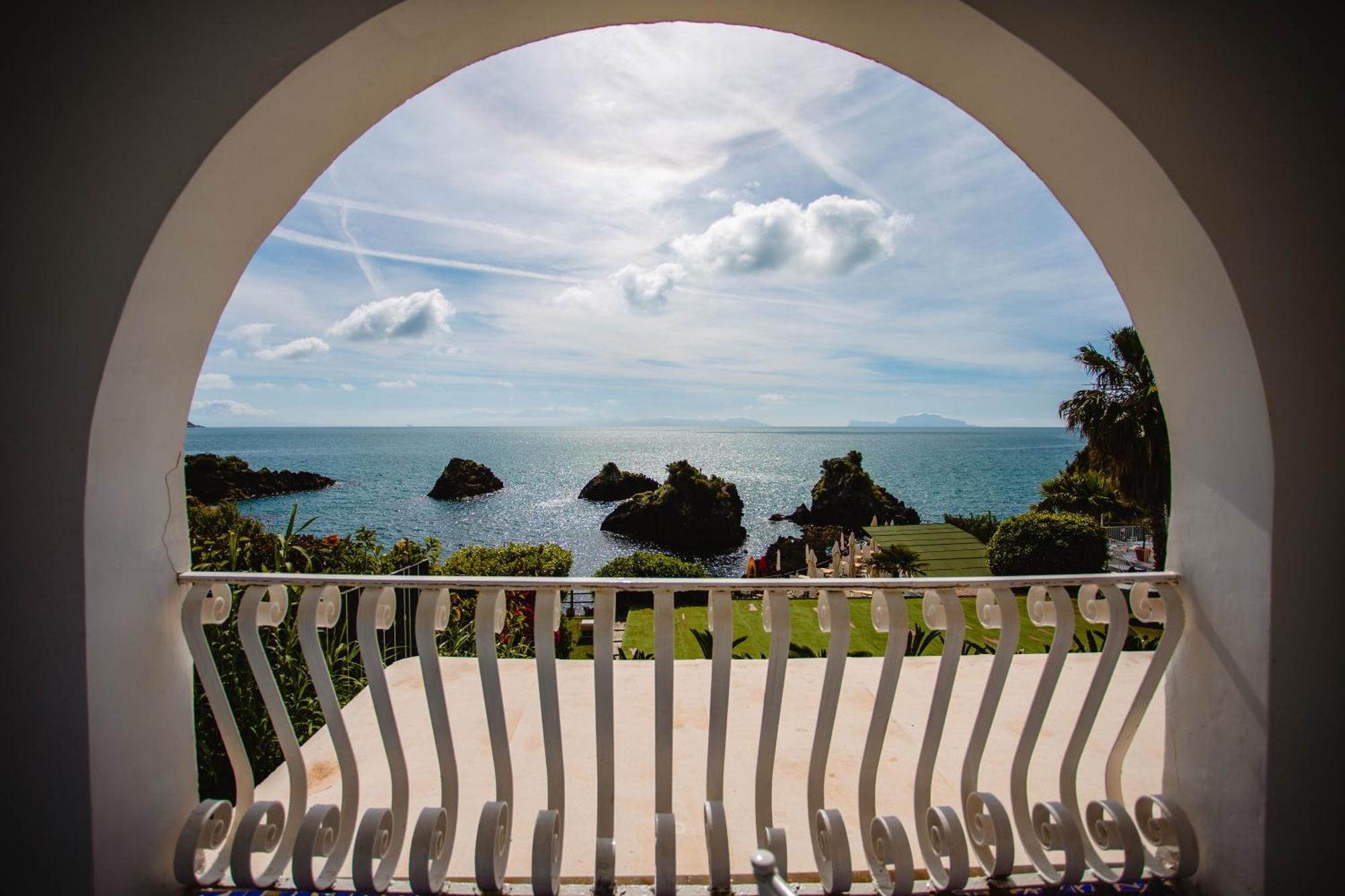 Strand Hotel Delfini Ischia Zewnętrze zdjęcie