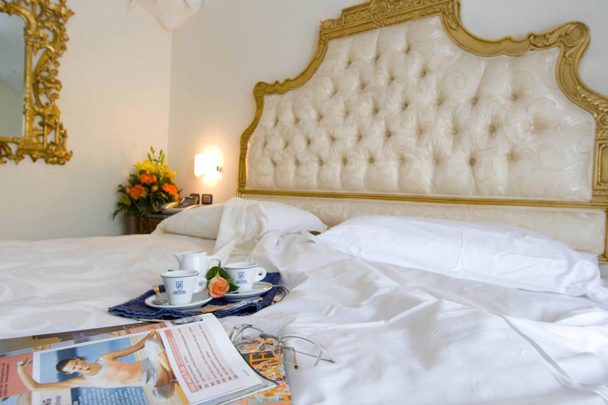 Strand Hotel Delfini Ischia Zewnętrze zdjęcie