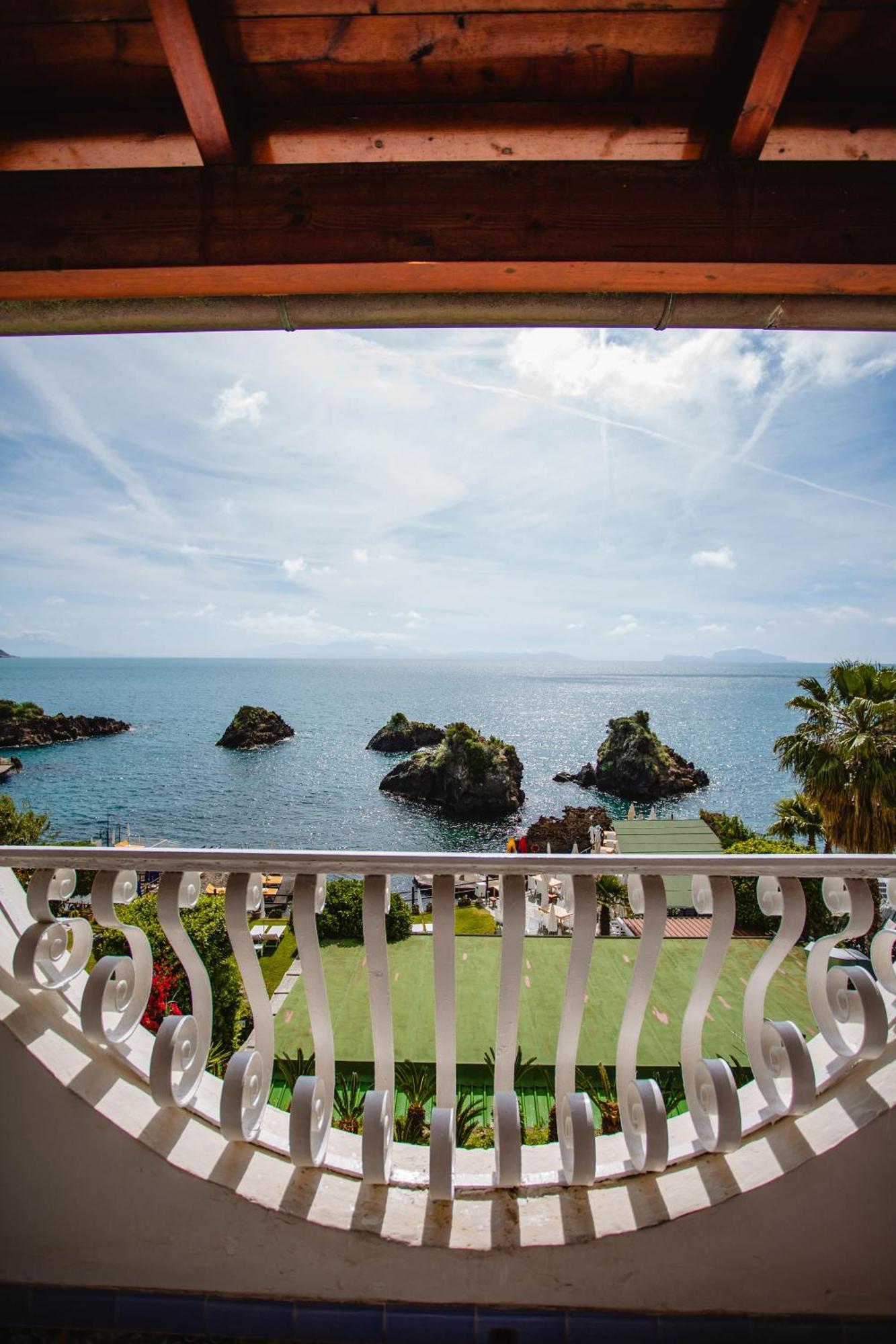 Strand Hotel Delfini Ischia Zewnętrze zdjęcie