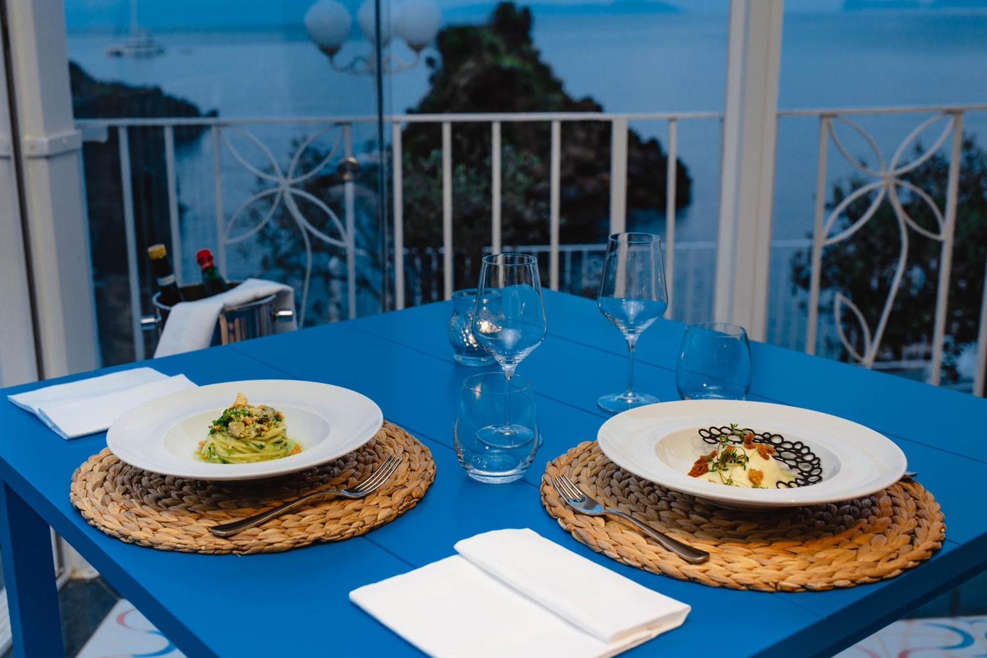 Strand Hotel Delfini Ischia Zewnętrze zdjęcie